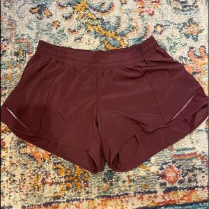 Lululemon Hotty Hot shorts